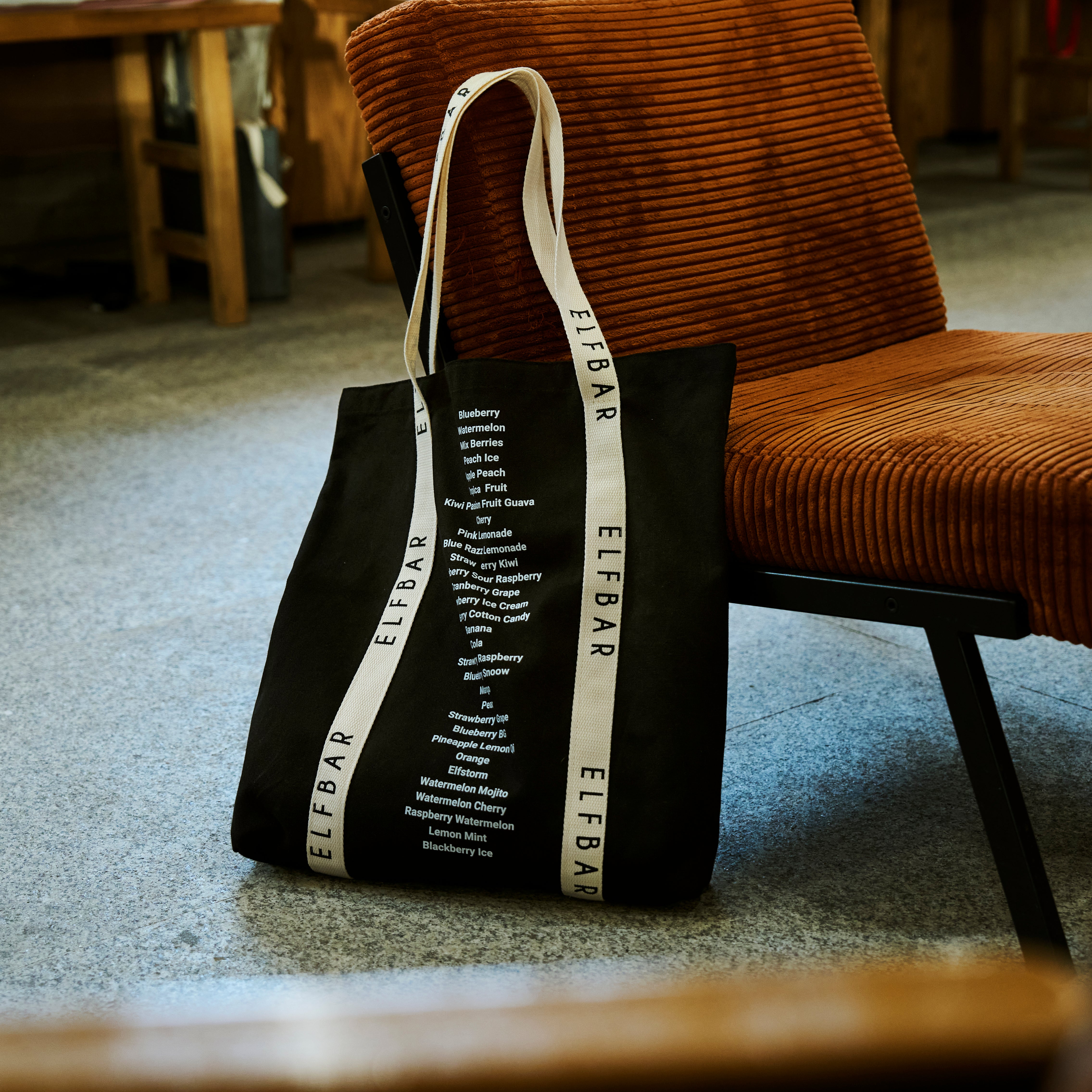 elfbar-shopping-bag-schwarz-strapazierf-hige-einkaufstasche image 8